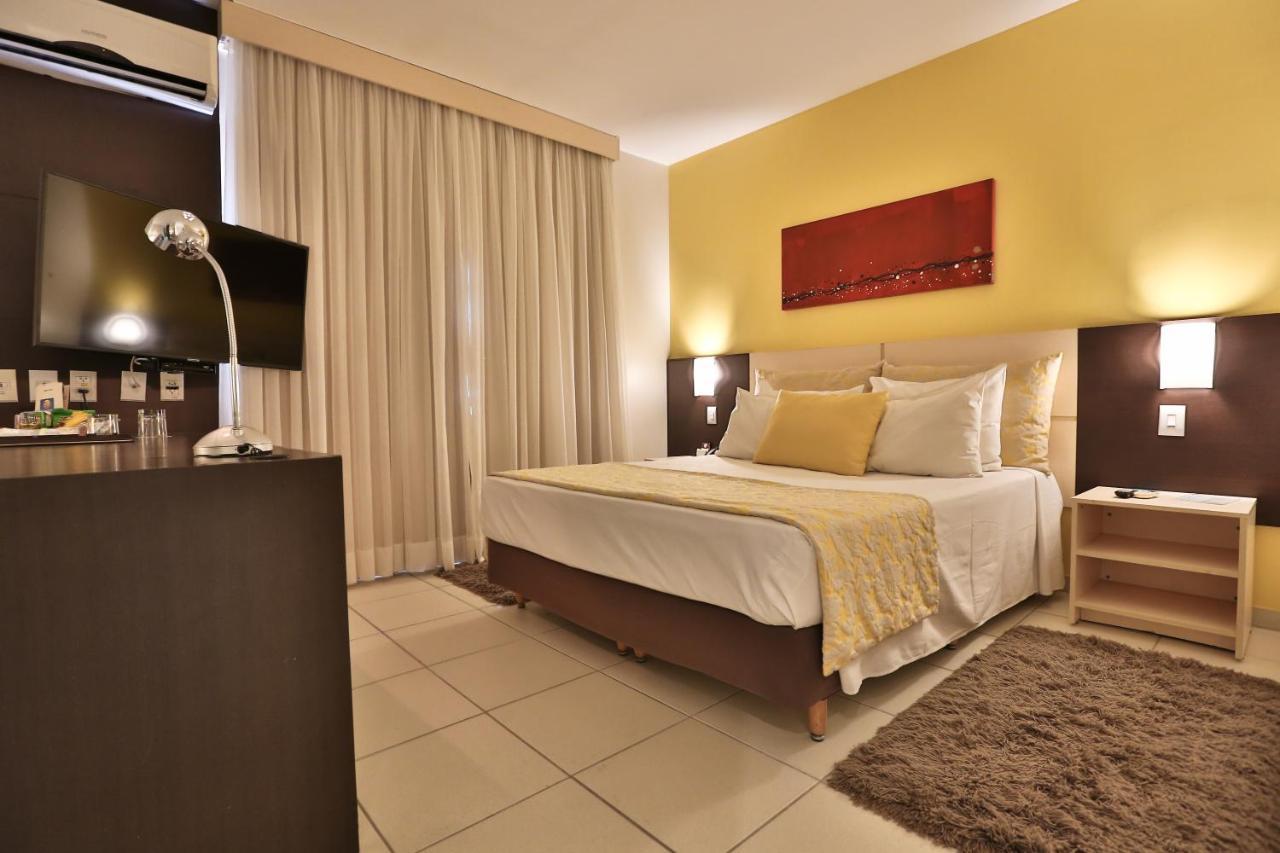 Comfort Hotel Goiania Exterior photo
