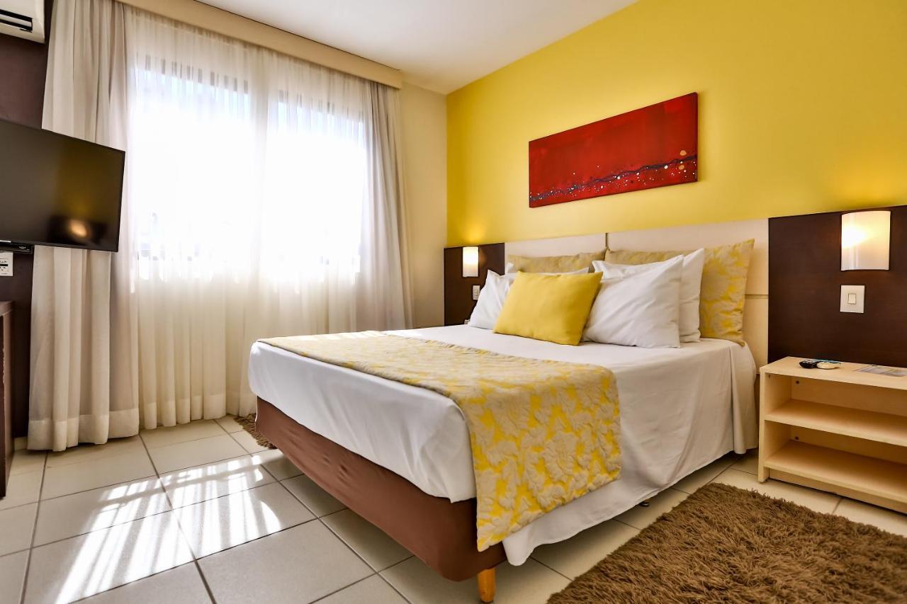 Comfort Hotel Goiania Exterior photo