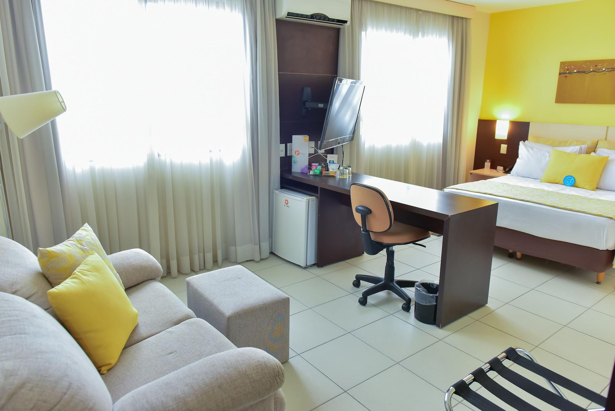 Comfort Hotel Goiania Exterior photo